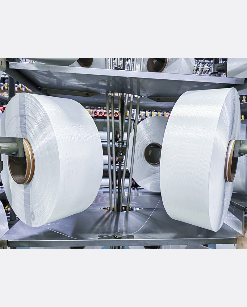 Quae sunt latae applicationes plenarum tinctorum more et industrialium agrorum?